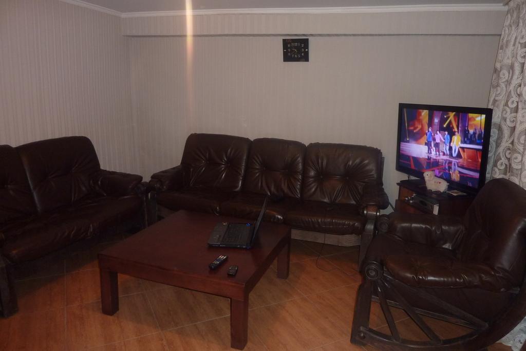 Guest House Chuta In Lagami Mestia Luaran gambar
