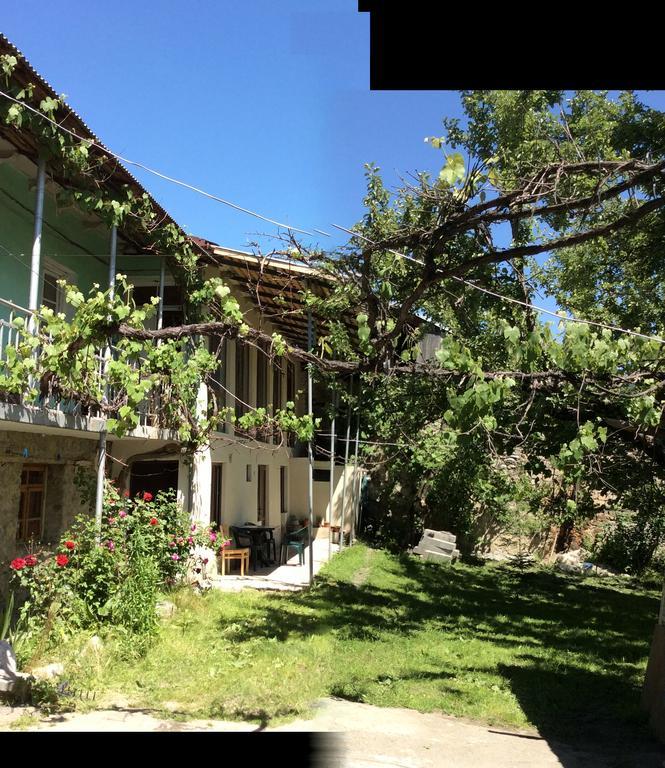 Guest House Chuta In Lagami Mestia Luaran gambar